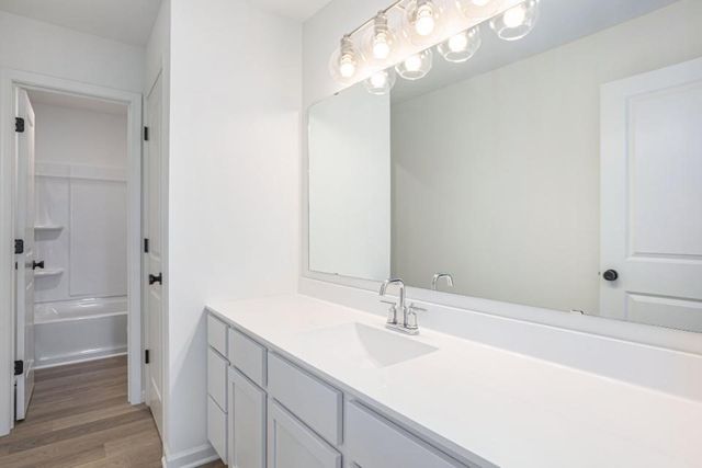 5820 Boxthorn Trail, Kalamazoo, MI 49009