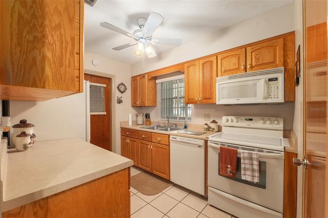 3411 NE 11TH TERRACE, Gainesville, FL 32609