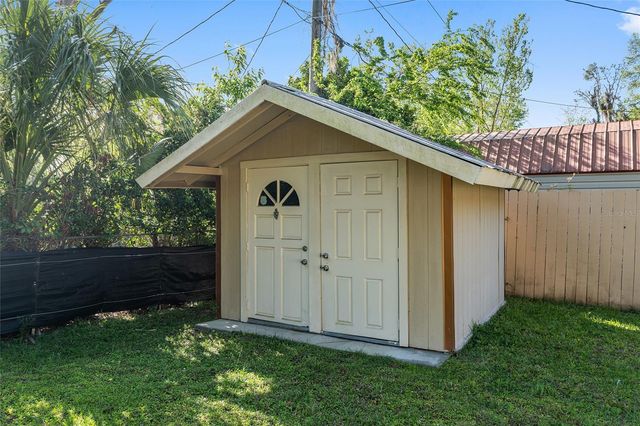 3411 NE 11TH TERRACE, Gainesville, FL 32609