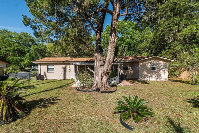 3411 NE 11TH TERRACE, Gainesville, FL 32609