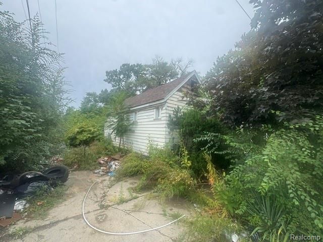 14846 Maddelein Street, Detroit, MI 48205
