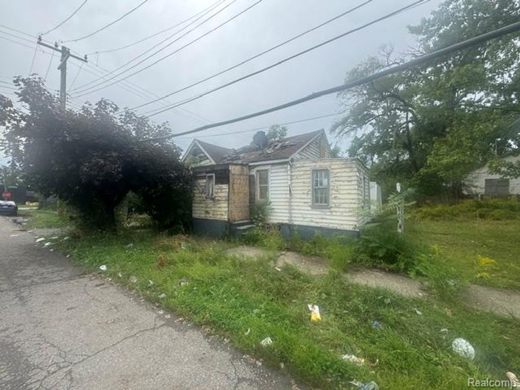 14846 Maddelein Street, Detroit, MI 48205