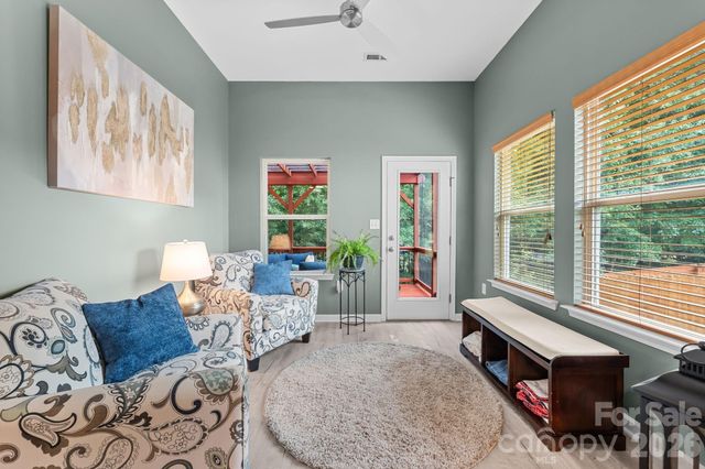 3813 Quiet Creek Circle, Charlotte, NC 28213