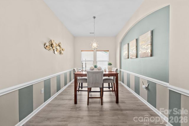 3813 Quiet Creek Circle, Charlotte, NC 28213