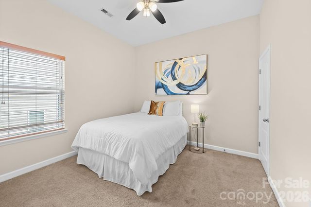 3813 Quiet Creek Circle, Charlotte, NC 28213