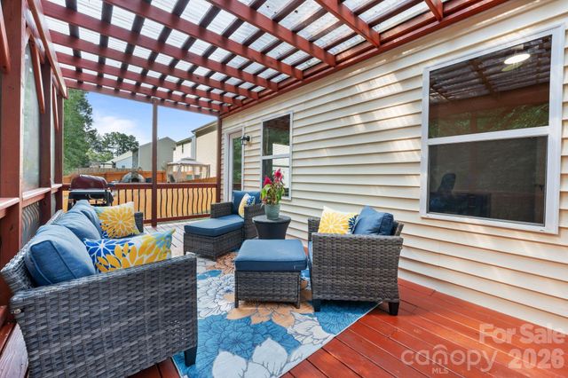 3813 Quiet Creek Circle, Charlotte, NC 28213