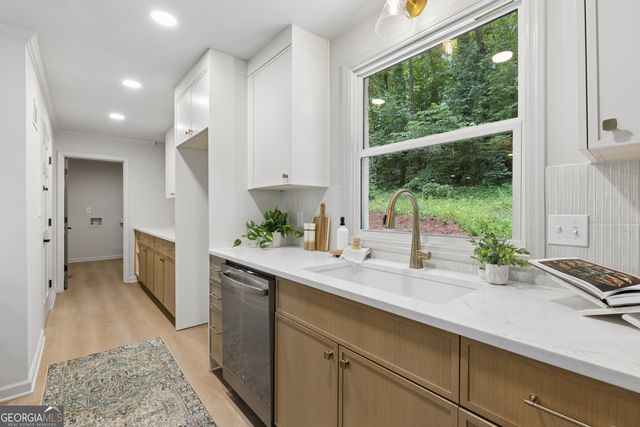 4140 Manson Avenue SE, Smyrna, GA 30082