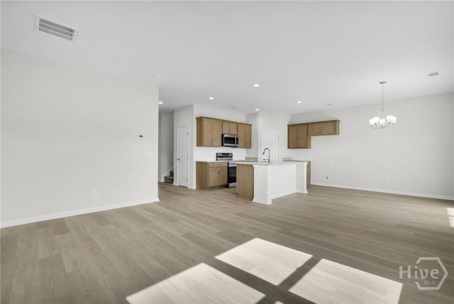 175 Orkney Road, Savannah, GA 31407