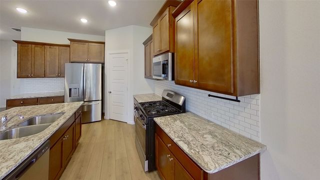 442 Diamond Creek, Forney, TX 75126