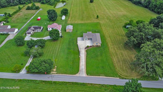 1432 Sawmill Rd., Crossville, TN 38555