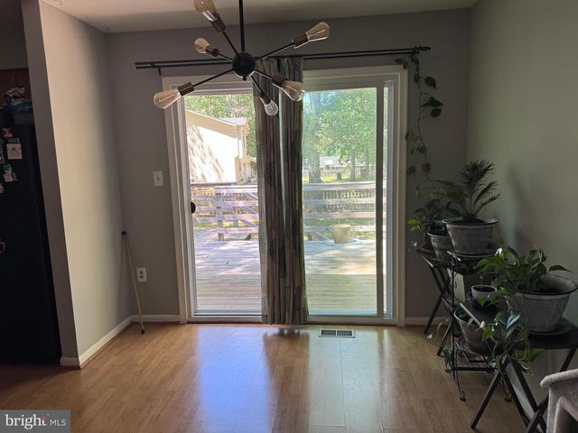 561 WHITE SANDS DR, Lusby, MD 20657