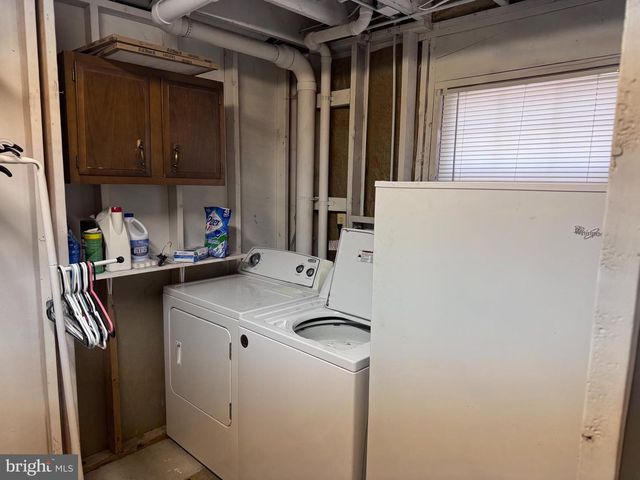 561 WHITE SANDS DR, Lusby, MD 20657