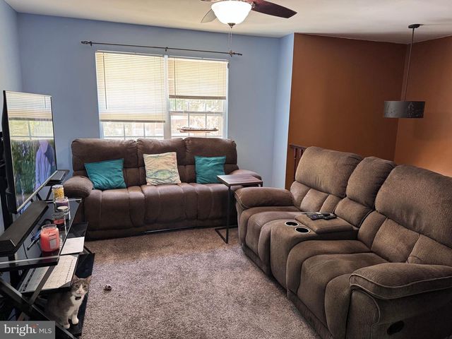 561 WHITE SANDS DR, Lusby, MD 20657