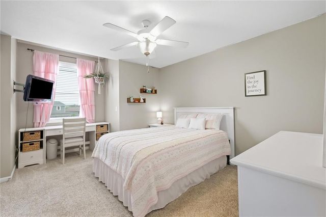 21807 W 46th Terrace, Shawnee, KS 66226