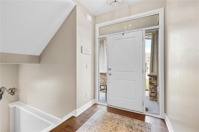 21807 W 46th Terrace, Shawnee, KS 66226