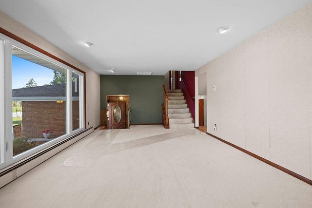 616 SARATOGA STREET, Green Bay, WI 54303