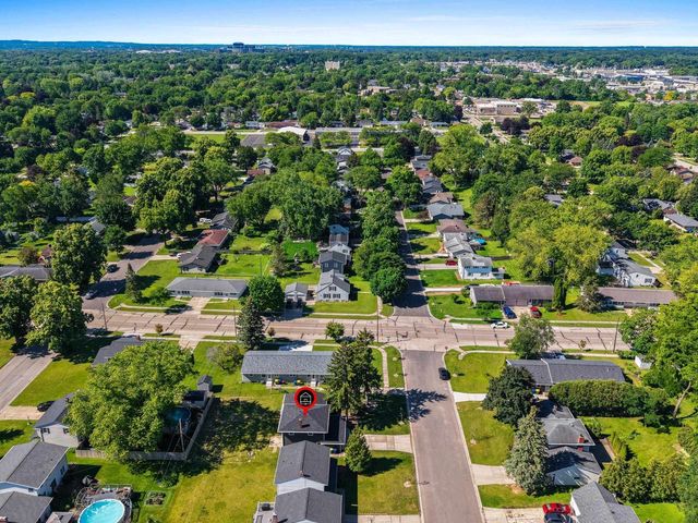 616 SARATOGA STREET, Green Bay, WI 54303