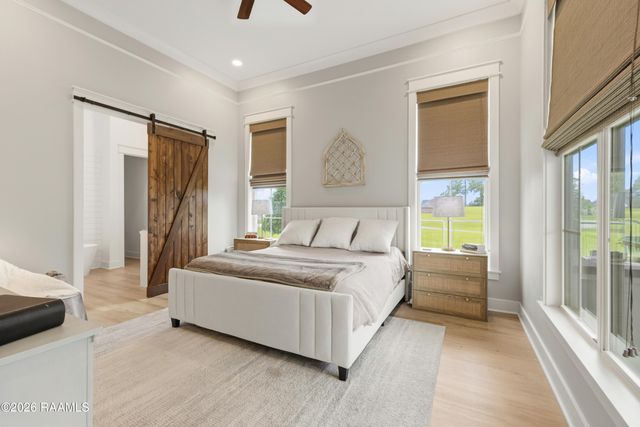 1147 Le Triomphe Parkway, Broussard, LA 70518