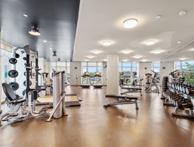 100 Lovejoy Wharf 11D, Boston, MA 02114