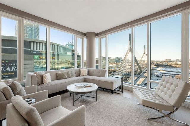 100 Lovejoy Wharf 11D, Boston, MA 02114