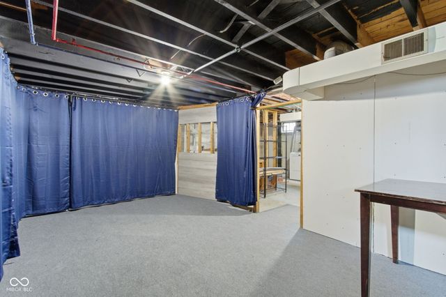 1424 Wallace Avenue, Indianapolis, IN 46201