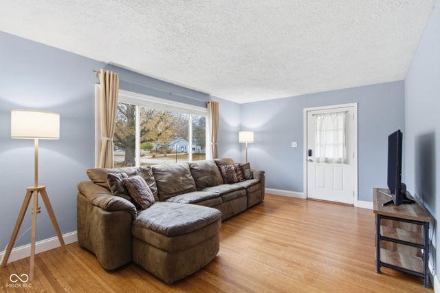 1424 Wallace Avenue, Indianapolis, IN 46201