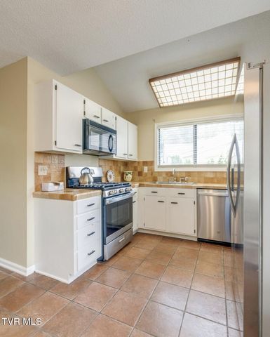 605 Redstone Drive Apt 21, Bristol, TN 37620