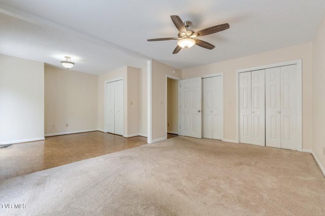 605 Redstone Drive Apt 21, Bristol, TN 37620