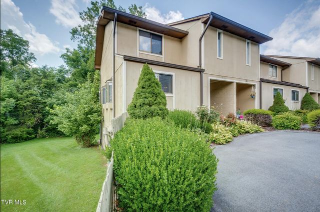 605 Redstone Drive Apt 21, Bristol, TN 37620