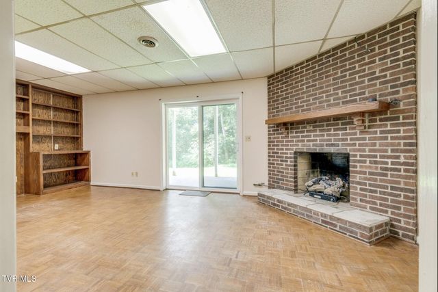 605 Redstone Drive Apt 21, Bristol, TN 37620