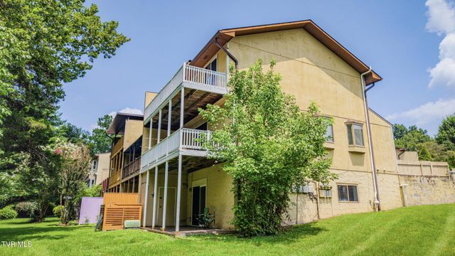 605 Redstone Drive Apt 21, Bristol, TN 37620