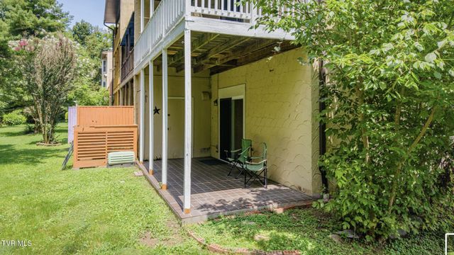 605 Redstone Drive Apt 21, Bristol, TN 37620
