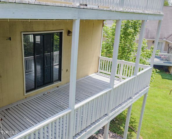 605 Redstone Drive Apt 21, Bristol, TN 37620