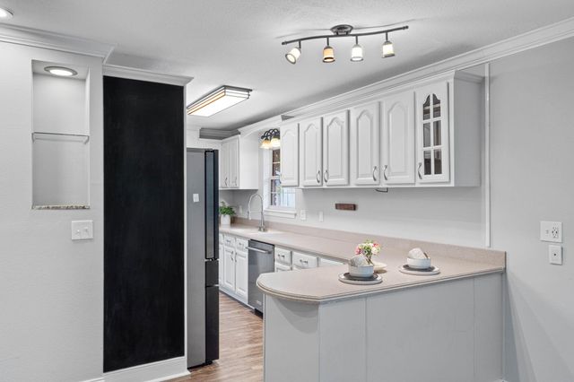 236 Pleasant Street, Fort Walton Beach, FL 32548