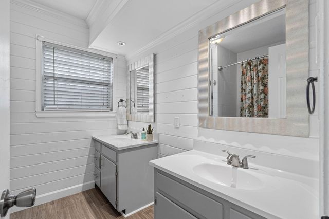 236 Pleasant Street, Fort Walton Beach, FL 32548