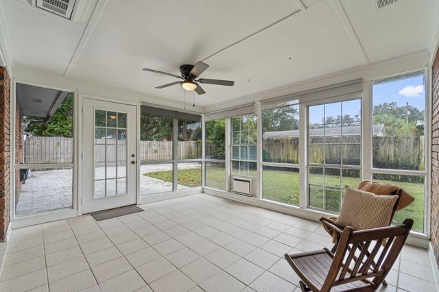 236 Pleasant Street, Fort Walton Beach, FL 32548