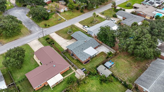 236 Pleasant Street, Fort Walton Beach, FL 32548