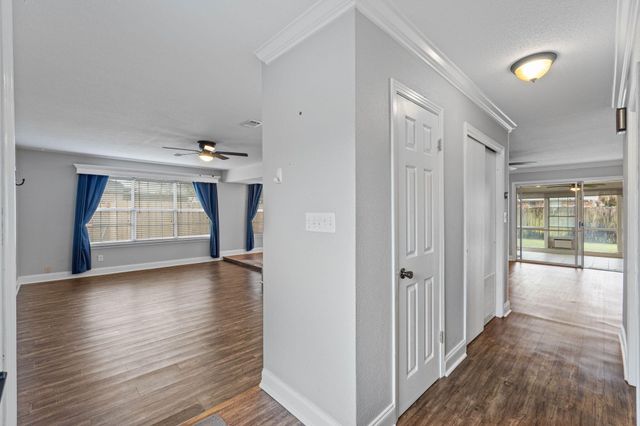 236 Pleasant Street, Fort Walton Beach, FL 32548