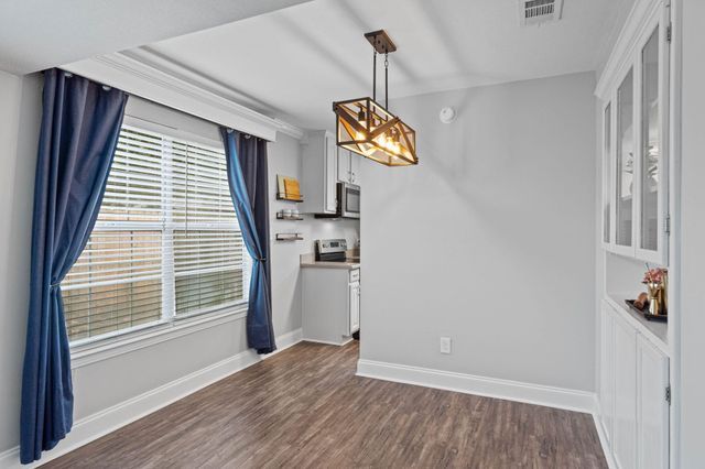 236 Pleasant Street, Fort Walton Beach, FL 32548