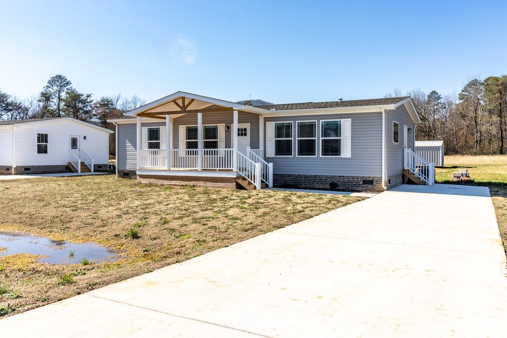 79 Bear Oak Drive, Dunlap, TN 37327