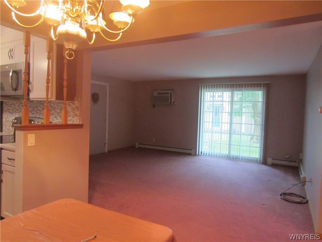 1176 Indian Church Road 24, West Seneca, NY 14224