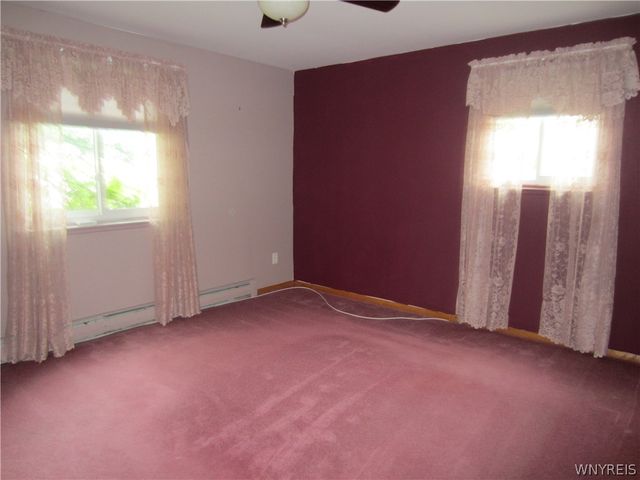 1176 Indian Church Road 24, West Seneca, NY 14224
