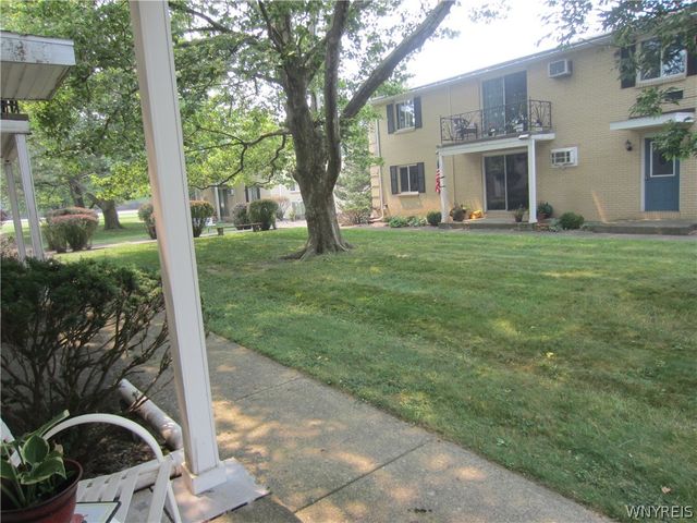 1176 Indian Church Road 24, West Seneca, NY 14224