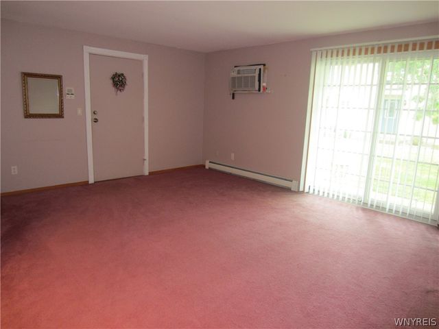 1176 Indian Church Road 24, West Seneca, NY 14224