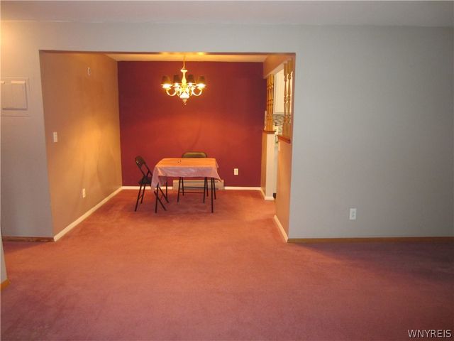 1176 Indian Church Road 24, West Seneca, NY 14224
