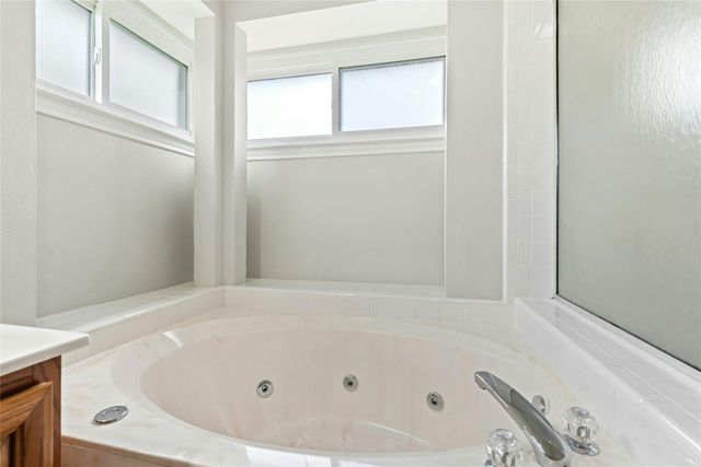 1202 Mattapan DR, Pflugerville, TX 78660