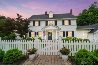 447 Kramer Road, Oakwood, OH 45419