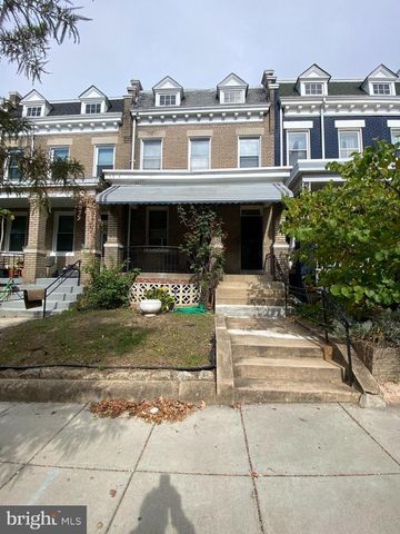 1307 BUCHANAN ST NW, Washington, DC 20011