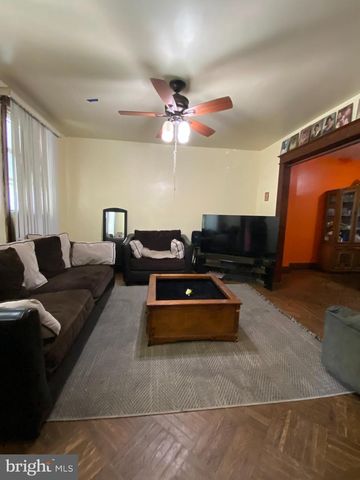 1307 BUCHANAN ST NW, Washington, DC 20011