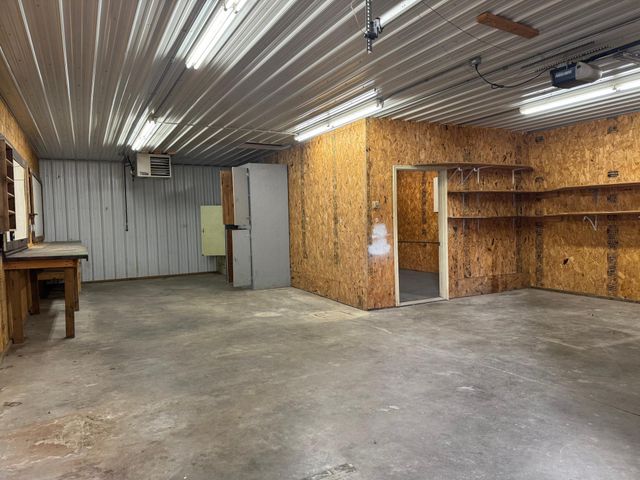 406 4th Street, Rushmore, MN 56168